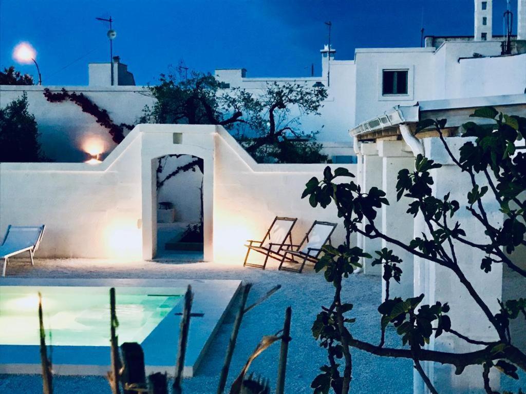 Oltre Gli Ulivi Bed and Breakfast Ostuni Eksteriør billede